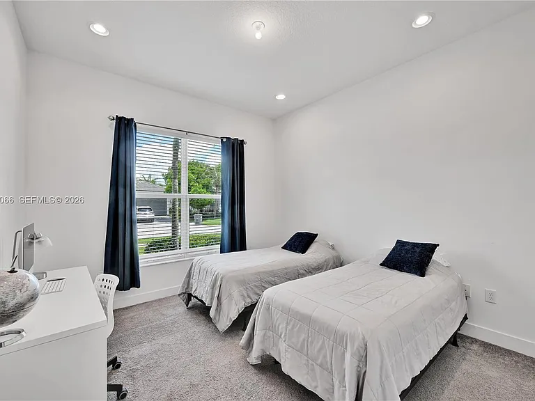 9706 Celtic Sea Ln — Photo 5