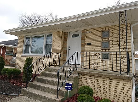 2nd image of 16512 Evans Ave