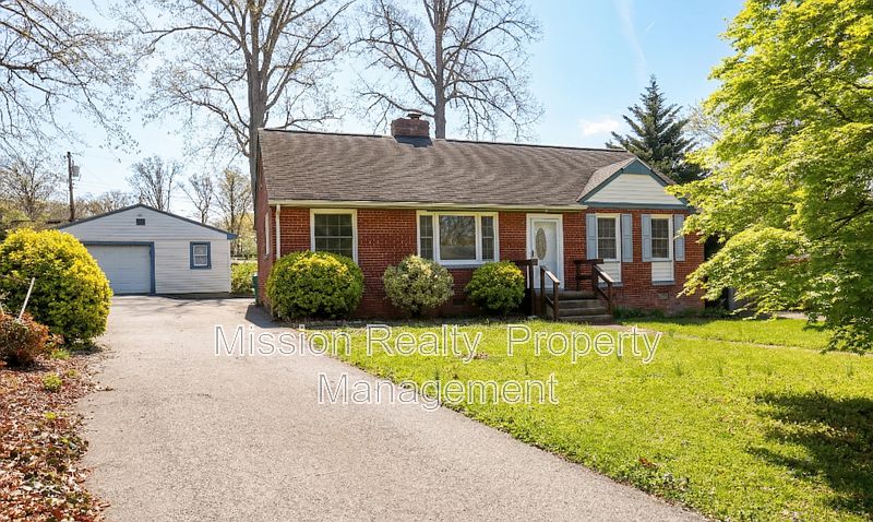 1st image of 8707 Mapleton Rd
