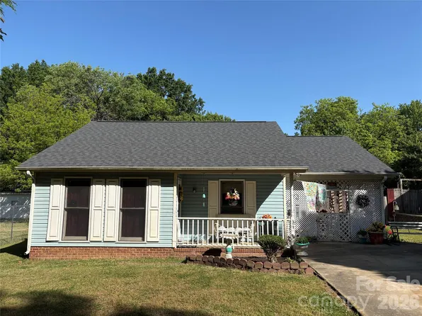 201 Bishop Ln, Concord, NC 28025