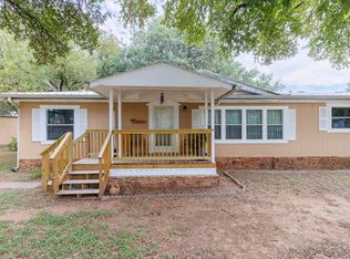 200 Munson St, Tow, TX 78672