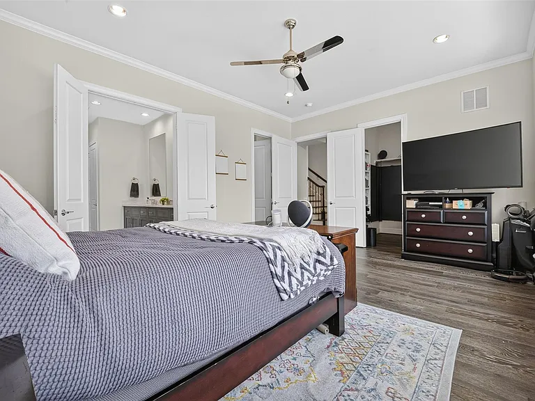 2703 Kinsley Oaks Dr — Photo 29
