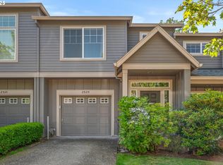 2525 NW Rogue Valley Ter, Beaverton, OR