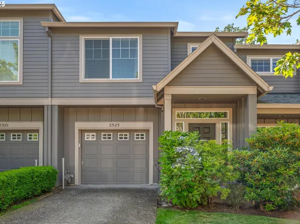 2525 NW Rogue Valley Ter, Beaverton, OR 97006