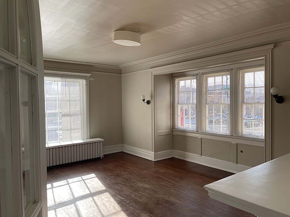 5th image of 825 E 12th Ave Unit 2