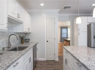 3 Saxony Ct, New City, NY 10956