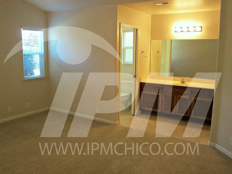 2608 Doral Way — Photo 5