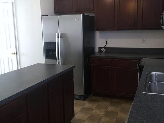 3rd image of 1707 Royal Oak Dr