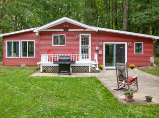 10110 Born St, Three Rivers, MI 49093