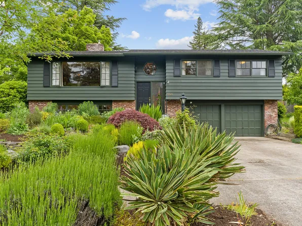 5520 SW Cherry Ave, Beaverton, OR 97005