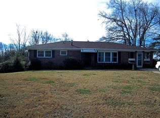 336 Highland Ave, Cornelia, GA 30531