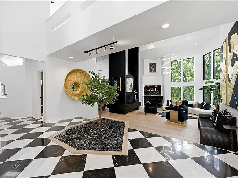 13 Heards Overlook Ct — Photo 6