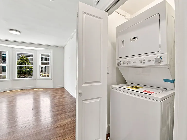 1734 Greenwich St #2 — Photo 17
