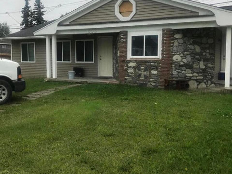 1st image of 602 N Park St