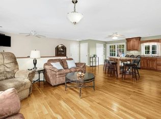 4 Avery Path, Worcester, MA 01603