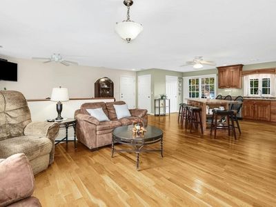 4 Avery Path, Worcester, MA, 01603