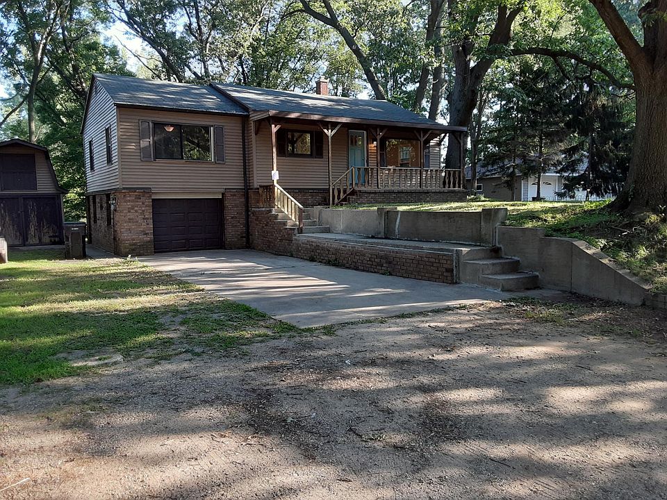 1st image of 131 Scotts Dr