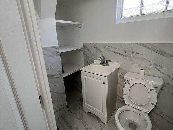 4th image of 2923 Wellman Ave #B