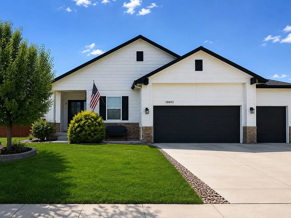 10692 McGahan Dr