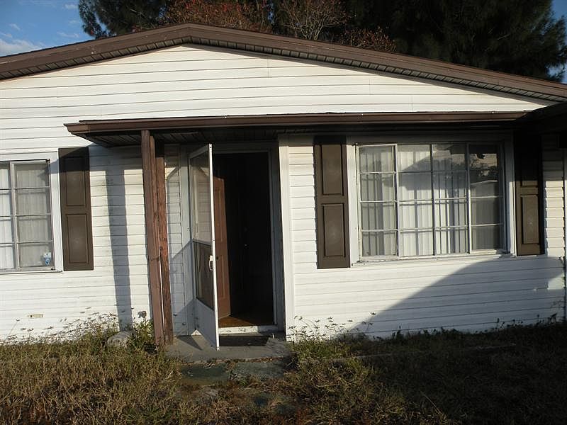 2nd image of 1709 Jade Ave