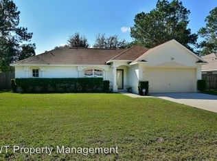16 White House Dr, Palm Coast, FL 32164