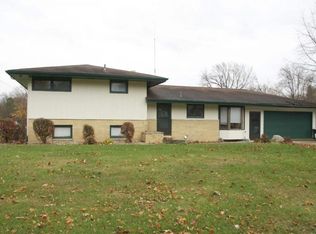 124 Los Angeles Ave, Elkhart, IN 46516