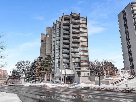 2nd image of 20 Speers Rd #605