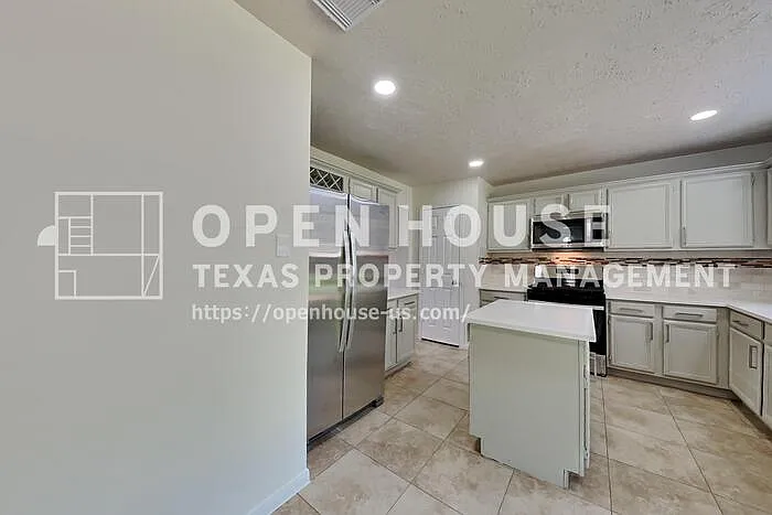 3746 Havenmoor Pl — Photo 30