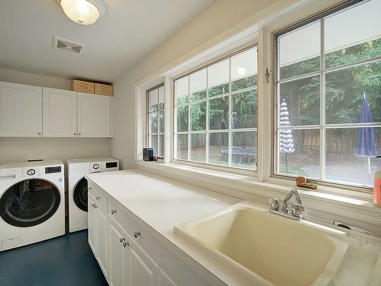 8846 SE 59th St — Photo 32