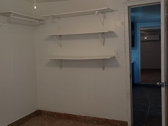 3rd image of 532 S Camino Los Banos #3