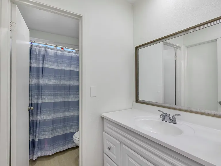 204 Springfield Ave #B — Photo 7