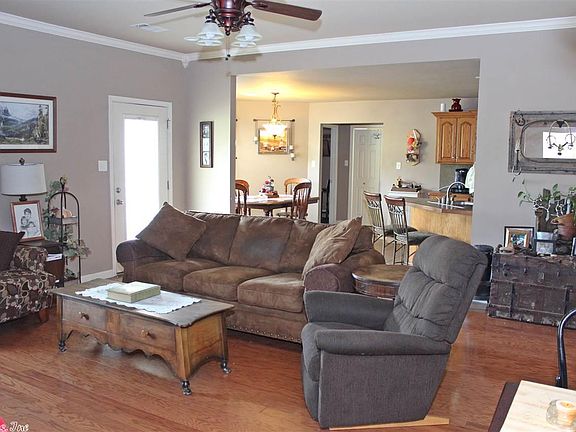4th image of 20 N Grant St #7488