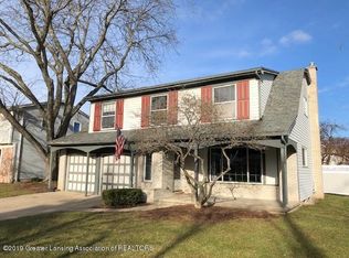 802 Blanchette Dr, East Lansing, MI 48823
