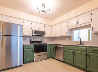 1850 Claflin Rd #16, Manhattan, KS 66502