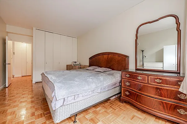 Sold by Berkshire Hathaway HomeServices Laffey International Realty | media 13