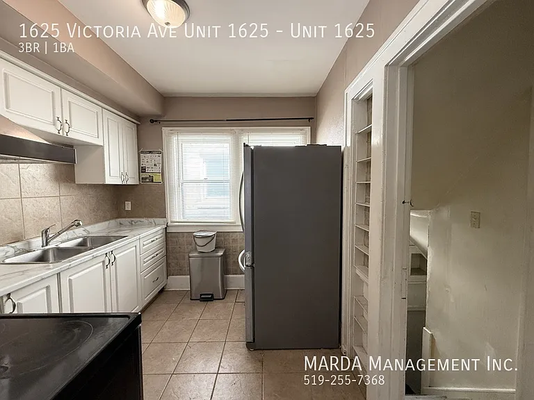 1625 Victoria Ave #1625 — Photo 9