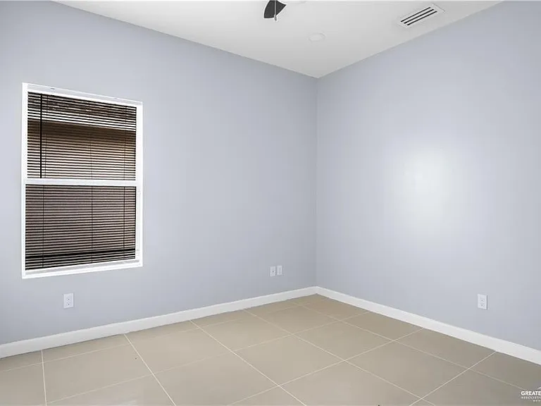 2013 Stardust Ln #4 — Photo 5