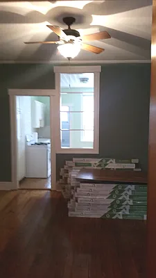 Rented by MCR Realty | media 4