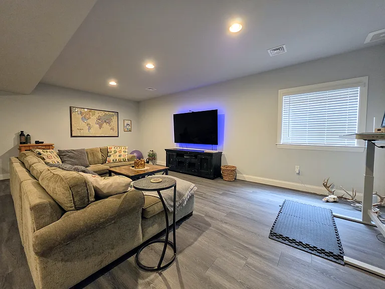 207 Buckton Dr — Photo 22