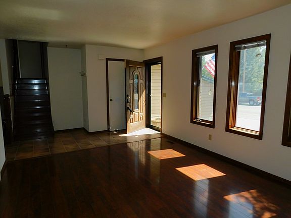 4th image of 705 Bridger Dr