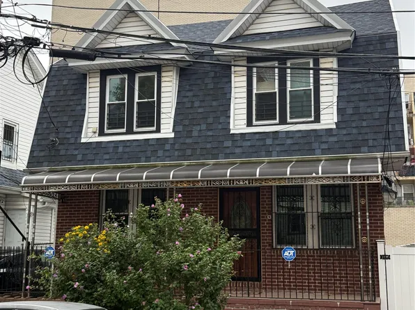 173-24 89th Avenue, Jamaica, NY 11432