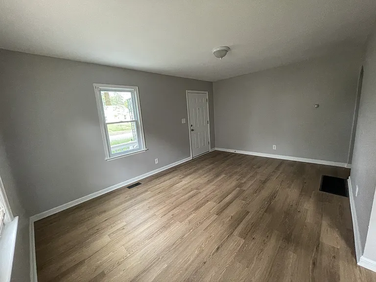 2392 Joyce Ave — Photo 1