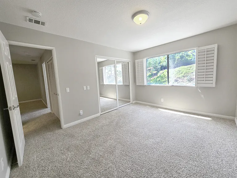 1851 Brea Blvd — Photo 6