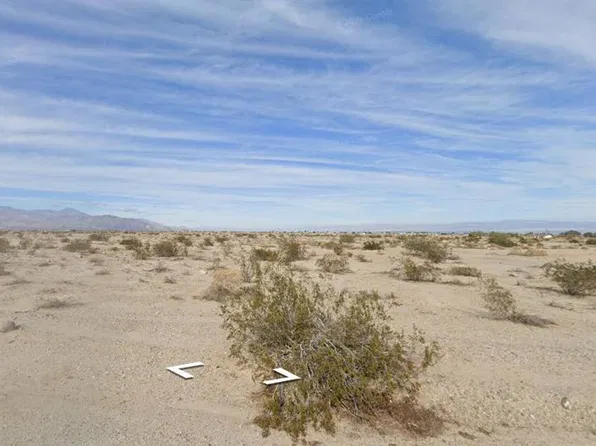 1023 Sea Manor Ave, Thermal, CA 92274