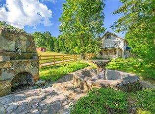 160 Old Turnpike East Road, Banner Elk, NC 28604