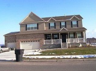 221 S Wellington Dr, Kaysville, UT 84037