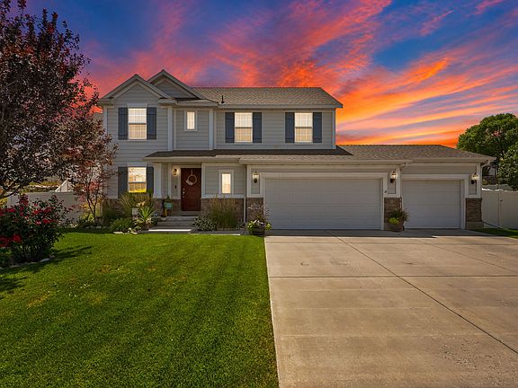 2nd image of 4554 S Basin Ridge Ct