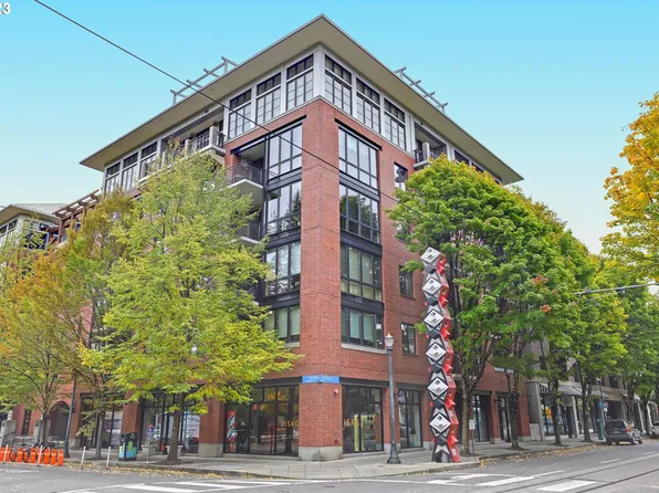 726 NW 11th Ave APT 406, Portland, OR 97209