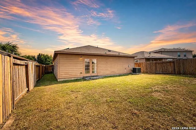 6902 Luckey Path — Photo 12