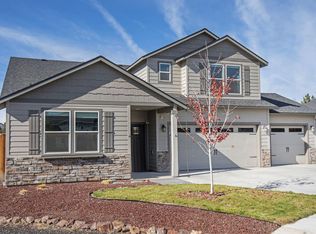 3589 SW Antelope Ct, Redmond, OR 97756
